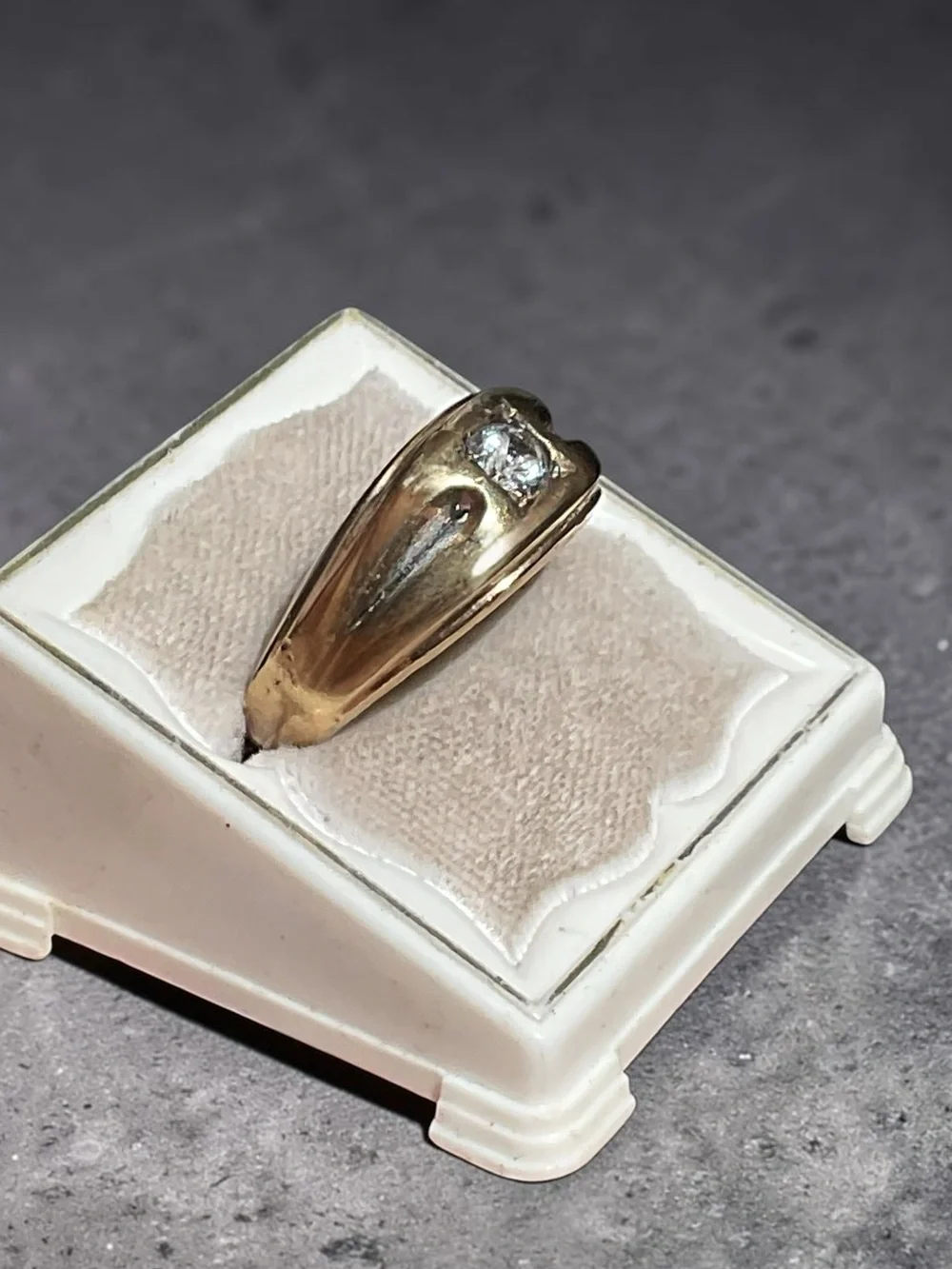 🌺Vintage Uncas Gold Filled CZ Ring